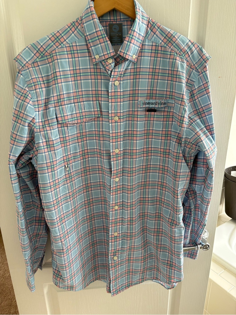 Vineyard Vines Harbor Short  Men's Plaid Button-Down Shirt in Light Blue & Pink
